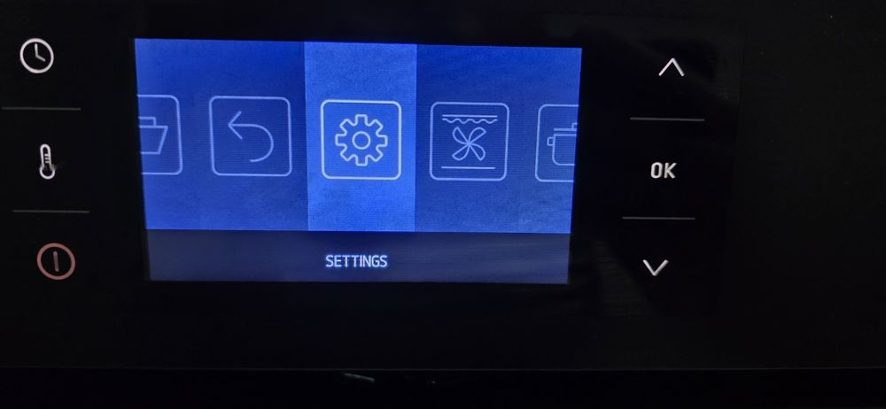 Vand cuptor electric  incorporabil Amica