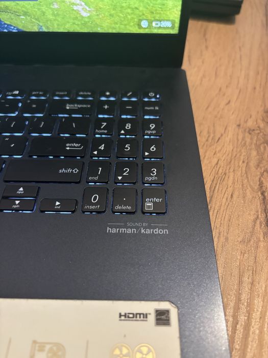 Laptop Asus X571GD, arata ca nou si upgrade facut