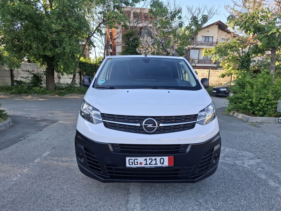 Opel vivaro  2023.L2H1 maxi  2490kg  masa maximă  autorizată