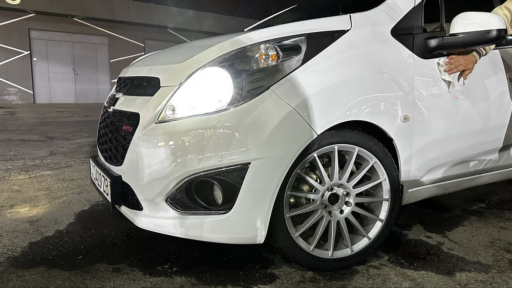 Пружины и стойки HR -70