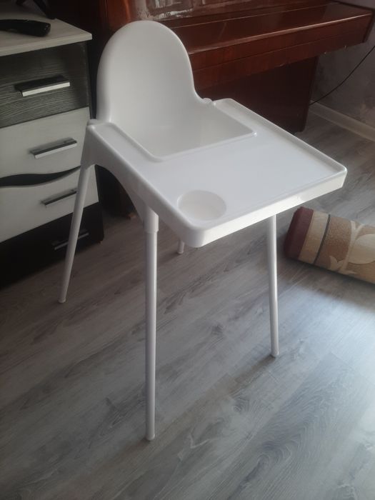 Детский стол для кормления