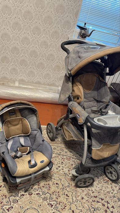 Детская коляска трансформер Chicco