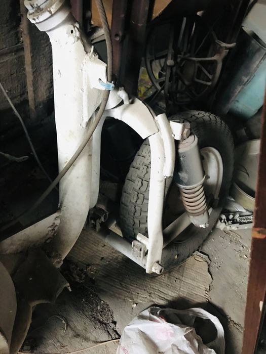 Продам мотороллер туррист