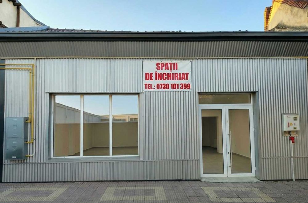 Spatiu comercial de inchiriat Arad - Parneava, 110 mp, Curent Trifazic, Parcare, Proprietar (Comision 0%)