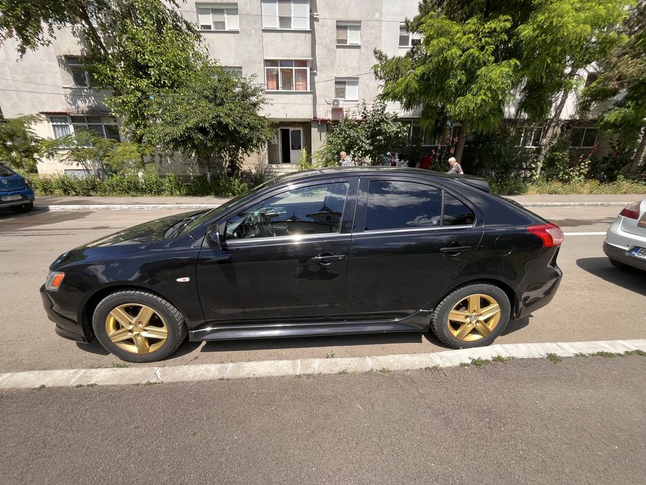 MITSUBISHI Lancer 2012 — imagine 3