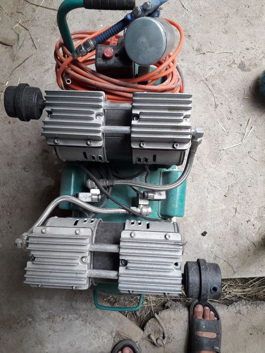 Компрессор Фулизатор 60 л срочно сотилади