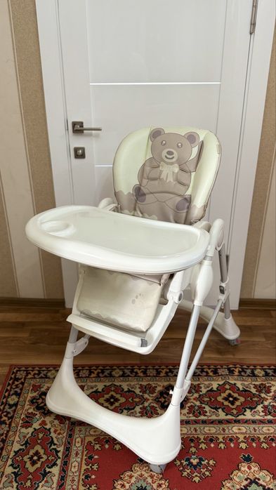 Продаю детский стульчик для кормления