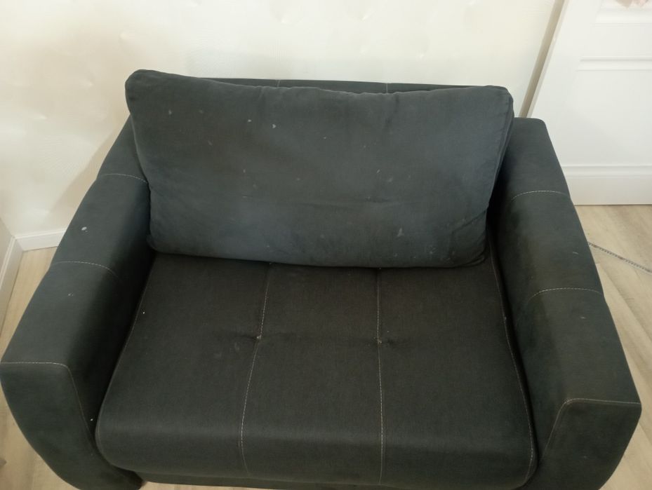 Продам диван+ кресло+ пуфик