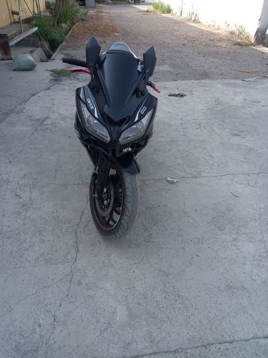 Moto 400cc sotiladi xama ishi qp qoyilgan rasxoti yiq dok bor