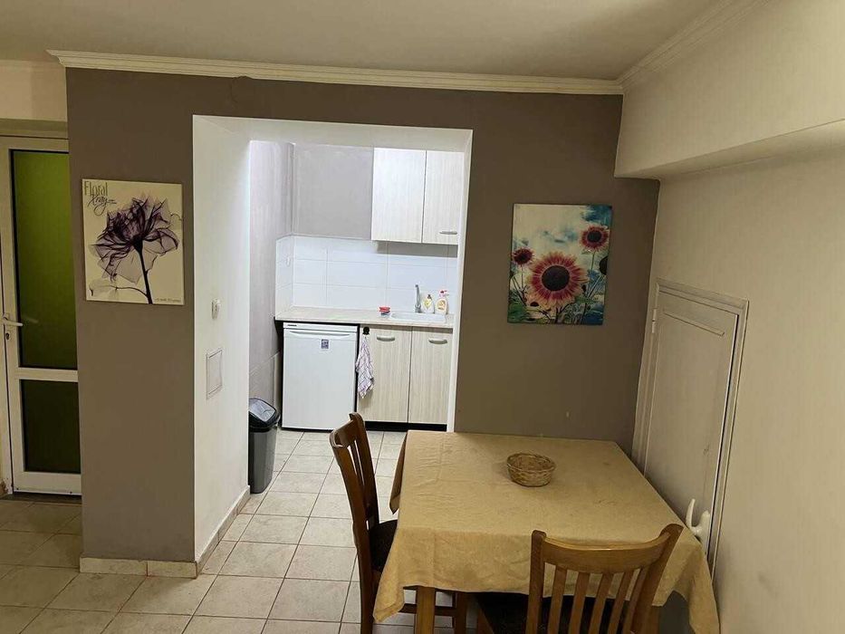 Едностаен апартамент в Остромила