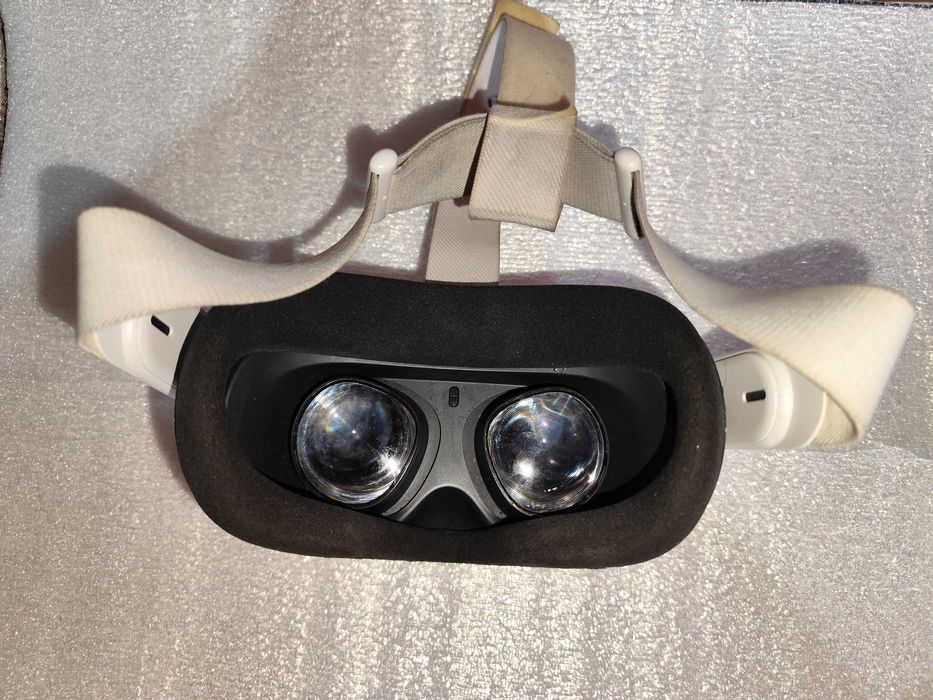 Очки виртуальной реальности Meta Oculus Quest 2 128Gb Рабочие