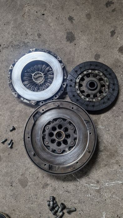 Chi ambreiaj, Chiuloasa, Axe cu chame, egr cu racitor gaze, Supape v