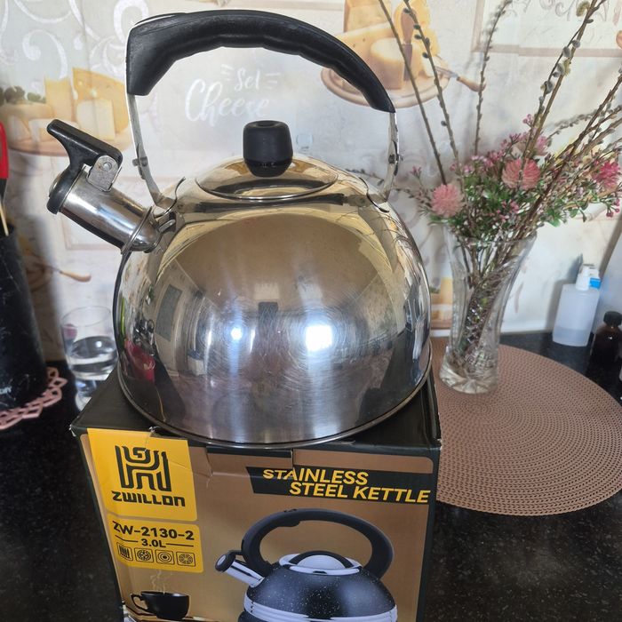 Продам чайник со свистком, в отличном состоянии