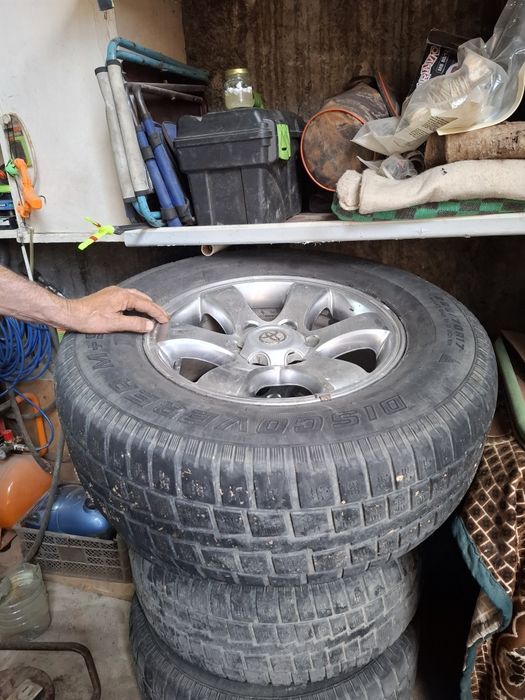 Шины с дисками 265/70R17