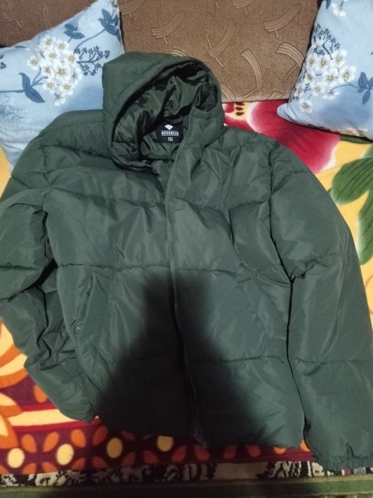 Vând geacă de bărbați xl