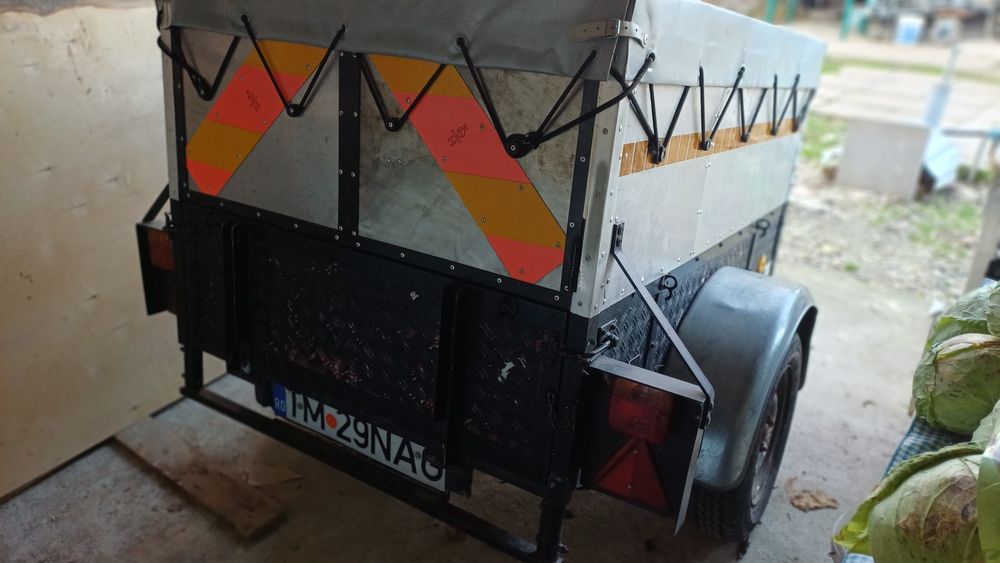 Remorcuta de vânzare