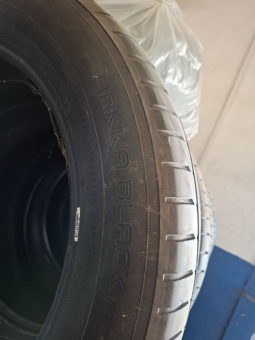 Продам резину Nokian