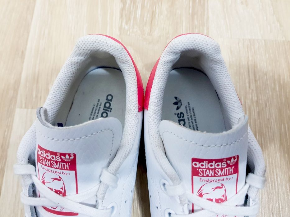 Adidași Adidas mărimea 37 nike