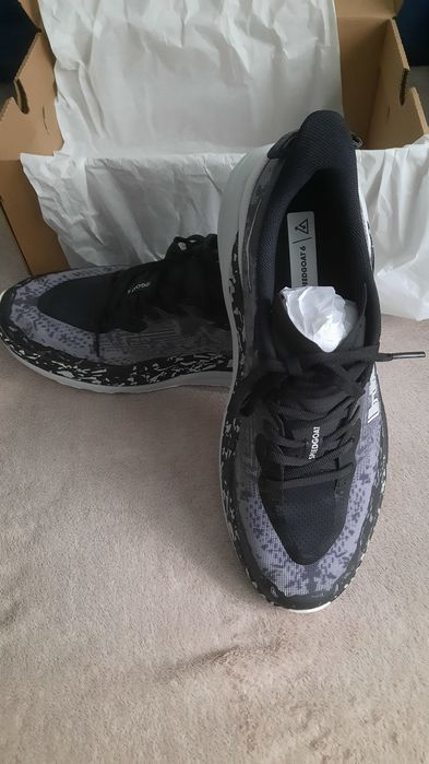 Hoka Speedgoat 6 (Nou) – Mărime 44 2/3 – Gri Antracit
