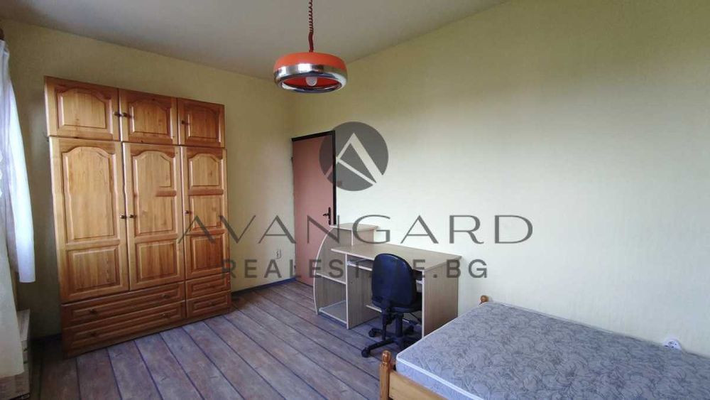 Продава се Тристаен апартамент в Пловдив, Кючук Париж - 94 кв.м за 1649 €/кв.м - Снимка #6