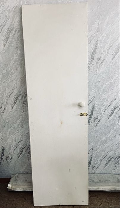 дверь  от  ванны