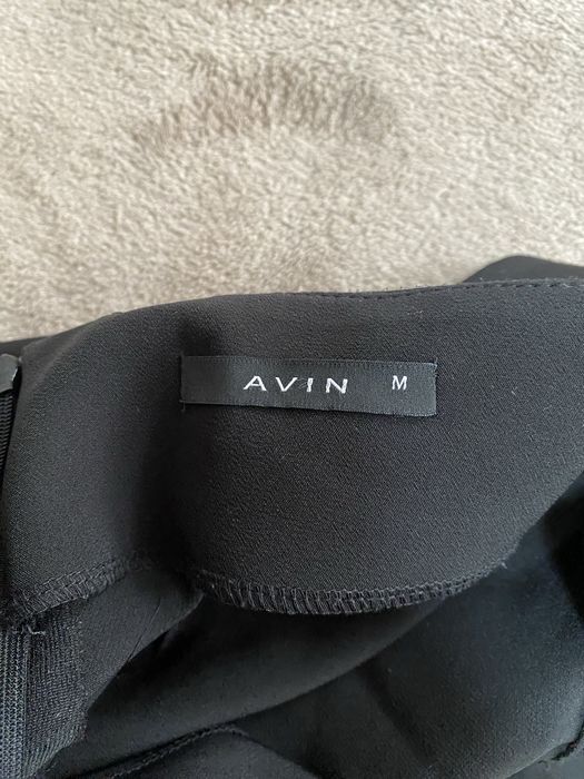 Дамски панталони Avin размер М