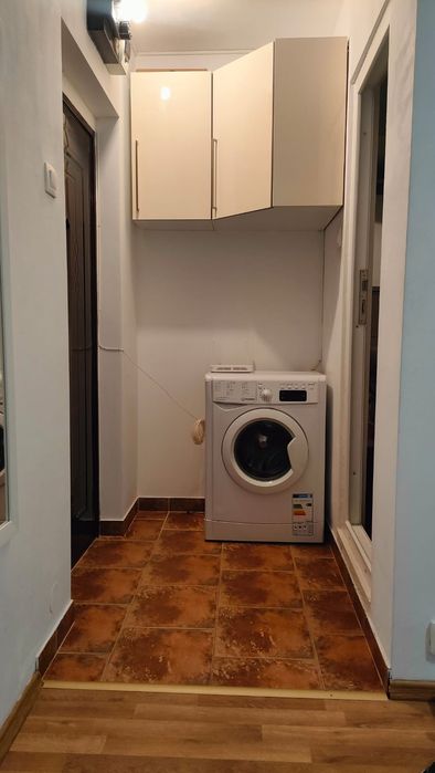 Garsoniera de inchiriat