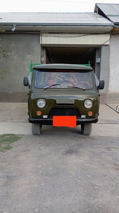 Uaz330301. Yuk mashina bort