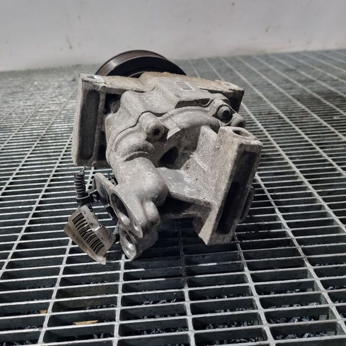 Compresor clima Dacia Sandero 2 0.9 B 2012 - 2016 90CP H4B 408 (1472) Benzina Z0015421C