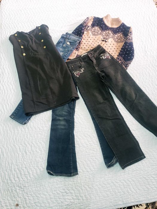 Туники и джинсовые брюки