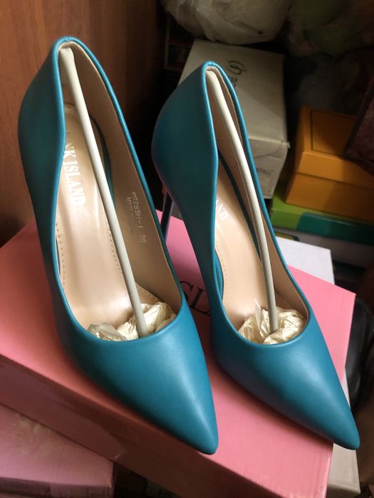 Продаются туфли лодочки