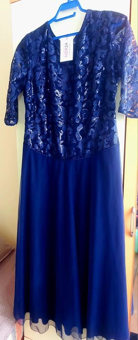 Нова официална рокля тъмно синя 46размер