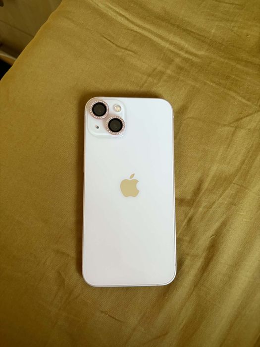 Iphone 15 pink и iphone 13 pink
