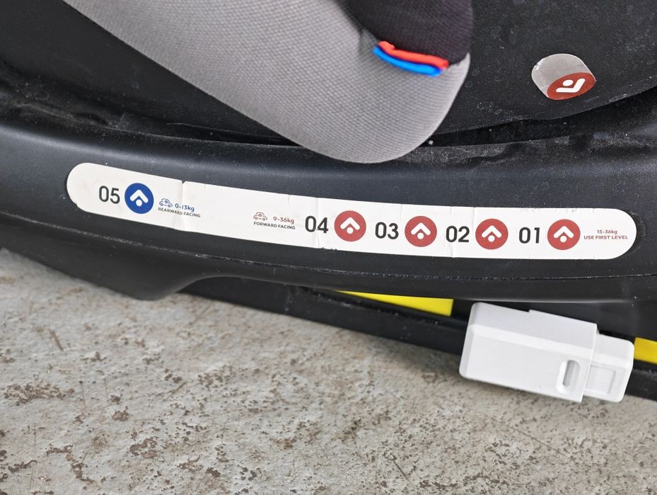 Scaun copil cu ISOFIX