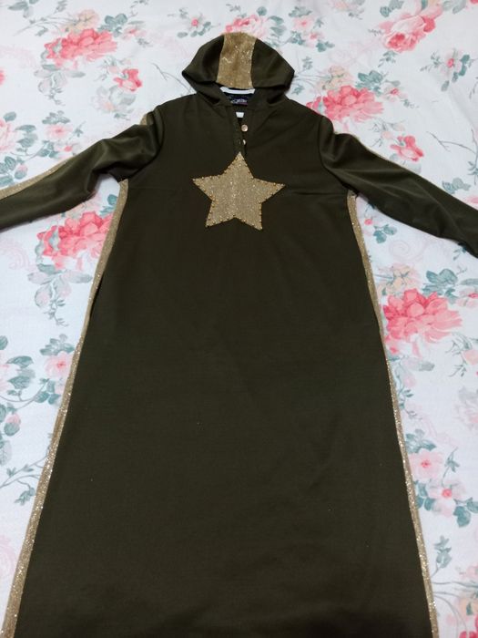 Срочно продам новое платье