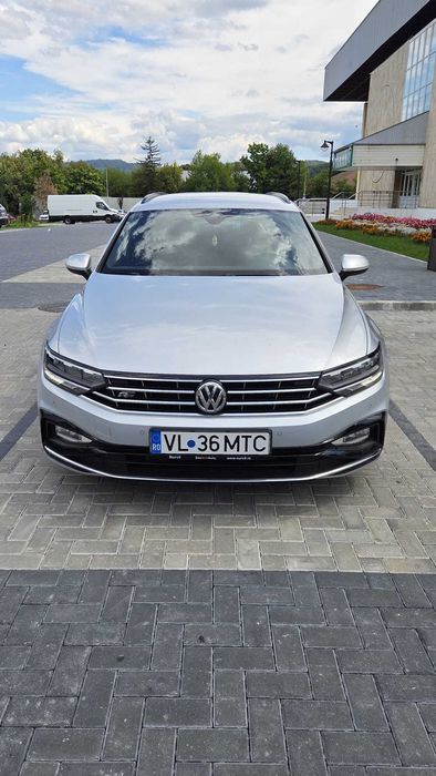 Vand Volkswagen Passat Variant Business 2.0 TDI 110kW 7-Gang DSG (persoana juridica-tva deductibil)