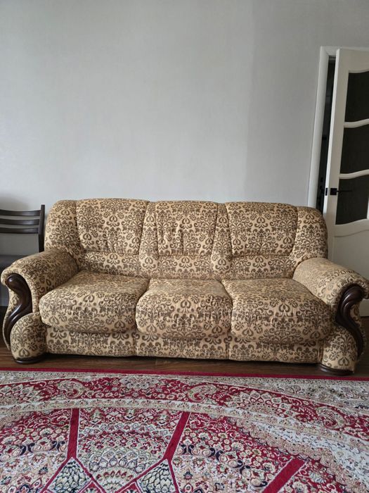 Диван и кресло в отличном состоянии