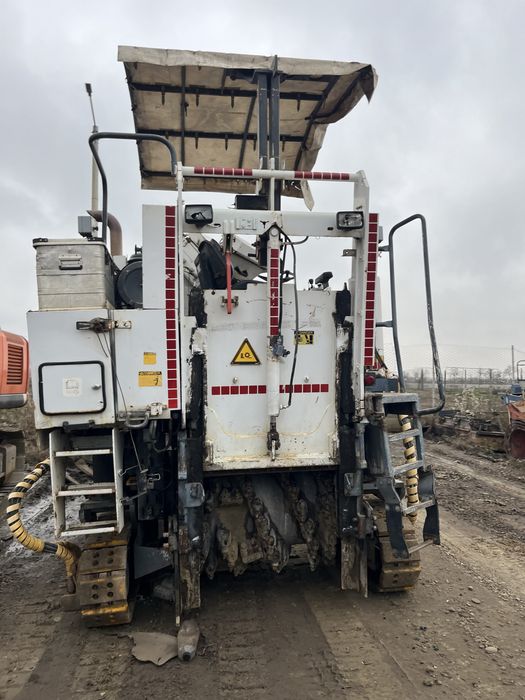 Se vinde Freza asfalt