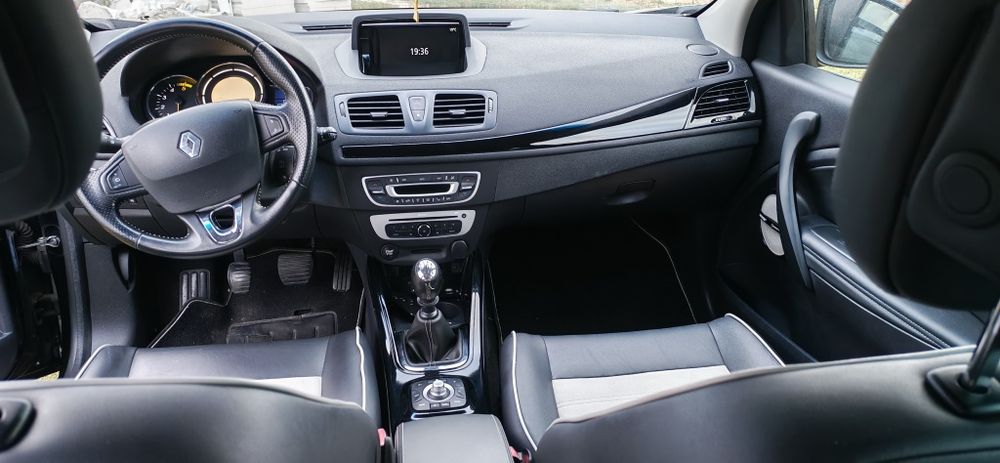 Renault Megane Bose edition/ FULL PIELE/11. 2015/ 1,6 Dci/ Germania