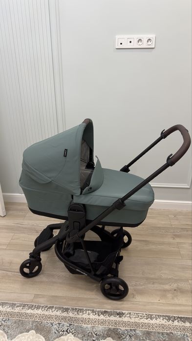 Продам коляску Easywalker