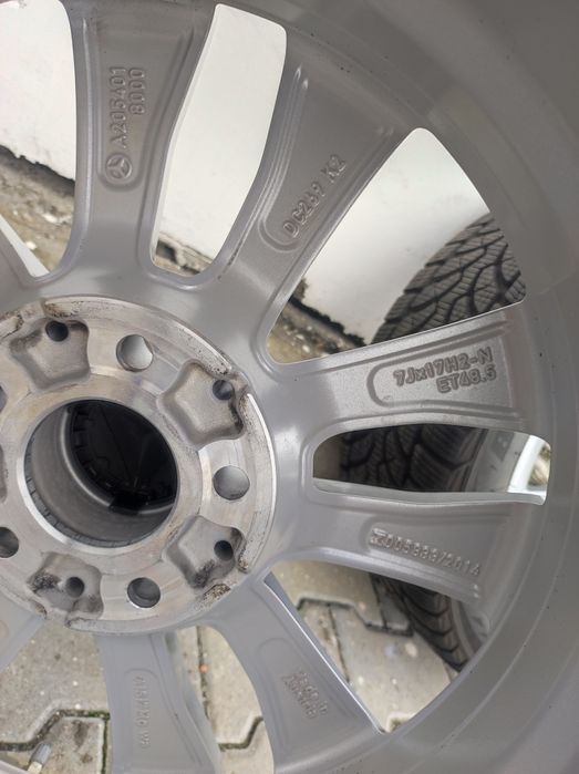 Jante aliaj originale Mercedes R17, anvelope M+S Bridgestone 225 50 17