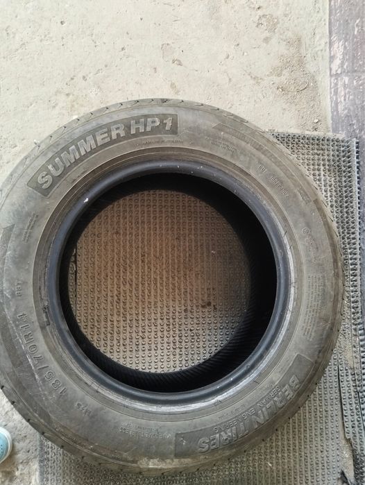 Шины 2 шт 30000