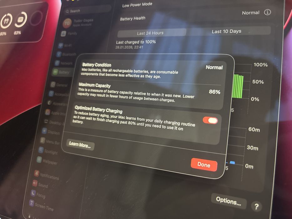 MacBook Air 2020, M1 - condiție excelentă, 8GB RAM, 86% baterie, 256GB