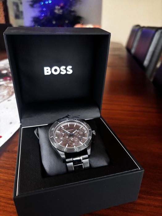 Vând ceas HUGO BOSS