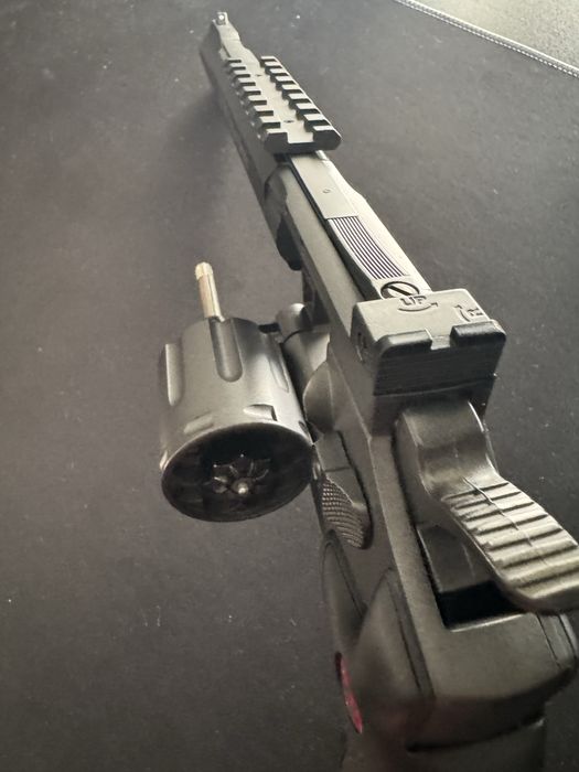 Revolver Ruger SuperHawk