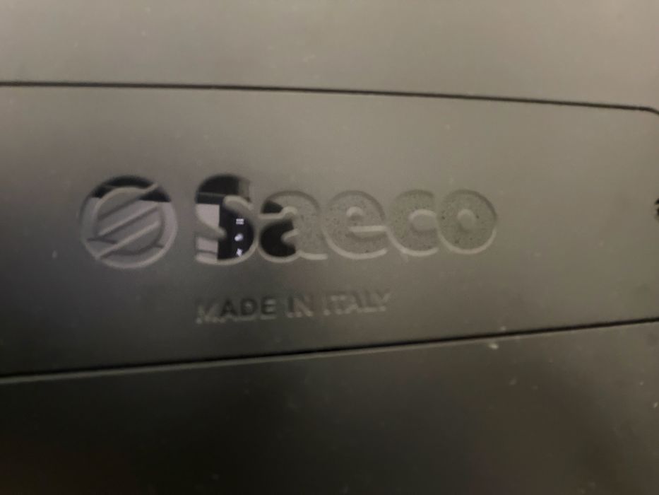 Saeco Xelsis Suprema Wi-Fi | 22 Напитки | Топ Модел | Перфектно Състояние