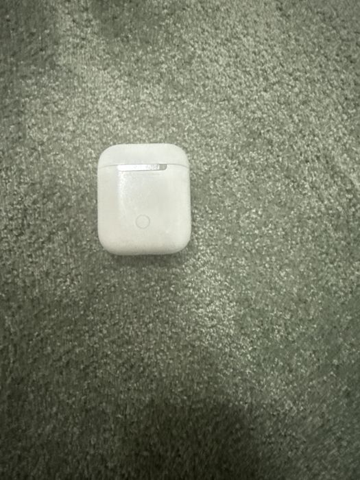 Airpods-uri casti