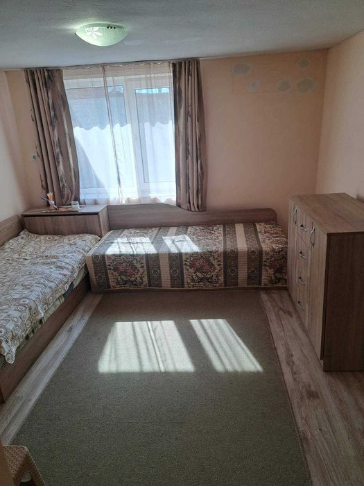 Продава се Къща в Чирпан - 240 кв.м за 375 €/кв.м - Снимка #4