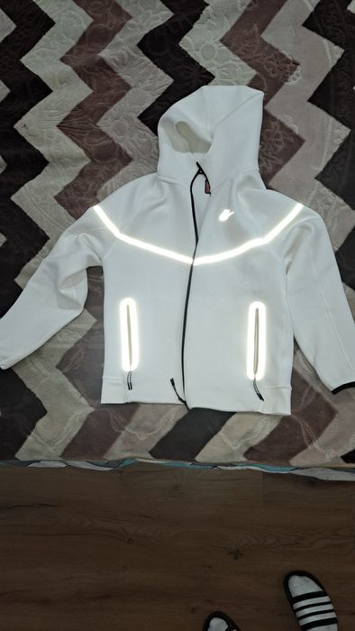 Nike tech fleece alb reflective
