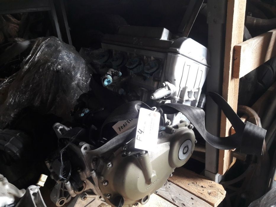 Двигатели за Мотори Хонда:Трансалп, Ф3,VTX 1300,Хорнет 07г.ВФР.XL250